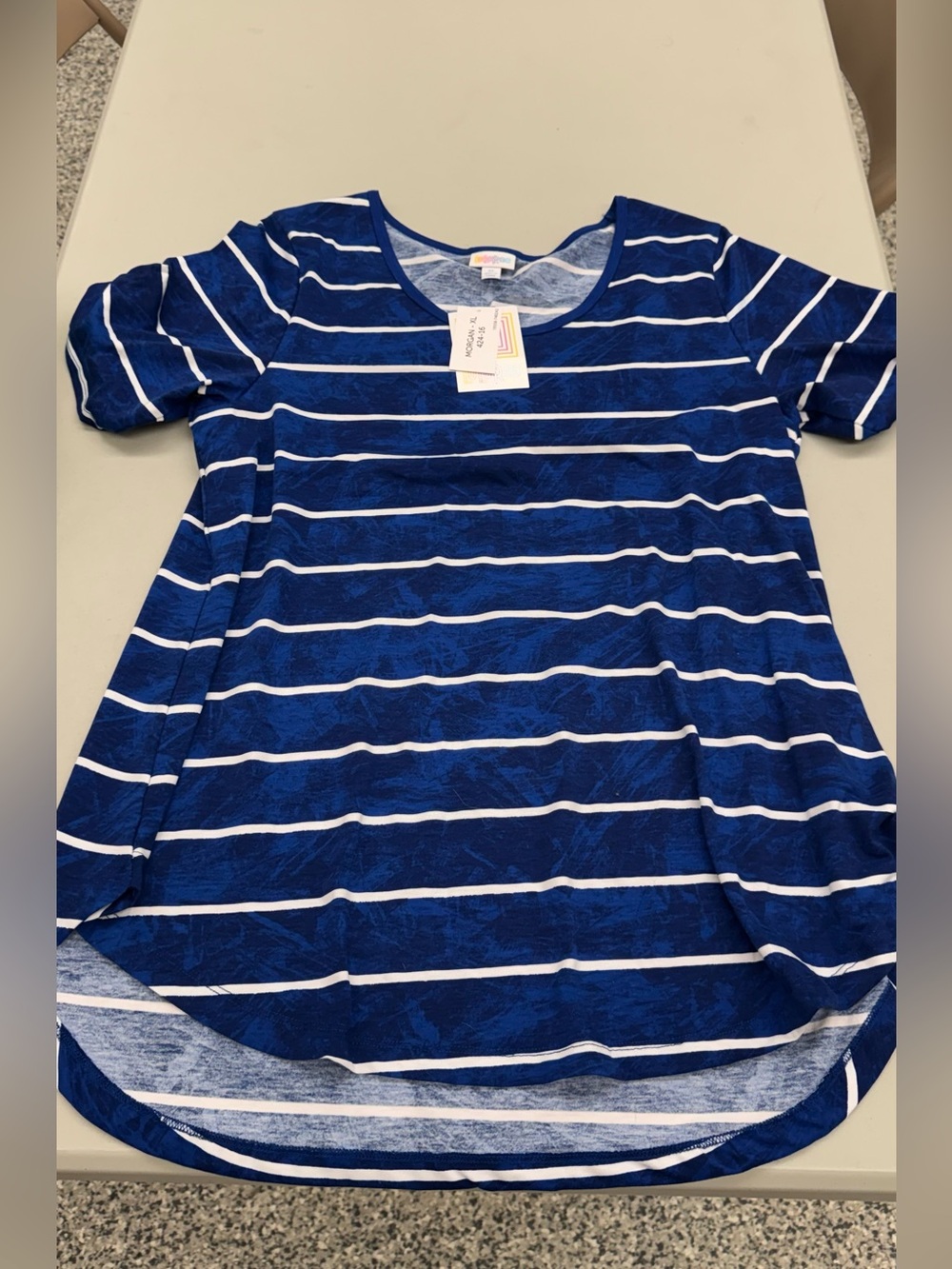 LuLaRoe Navy & White Striped Morgan Short Sleeve Tee Top shirt